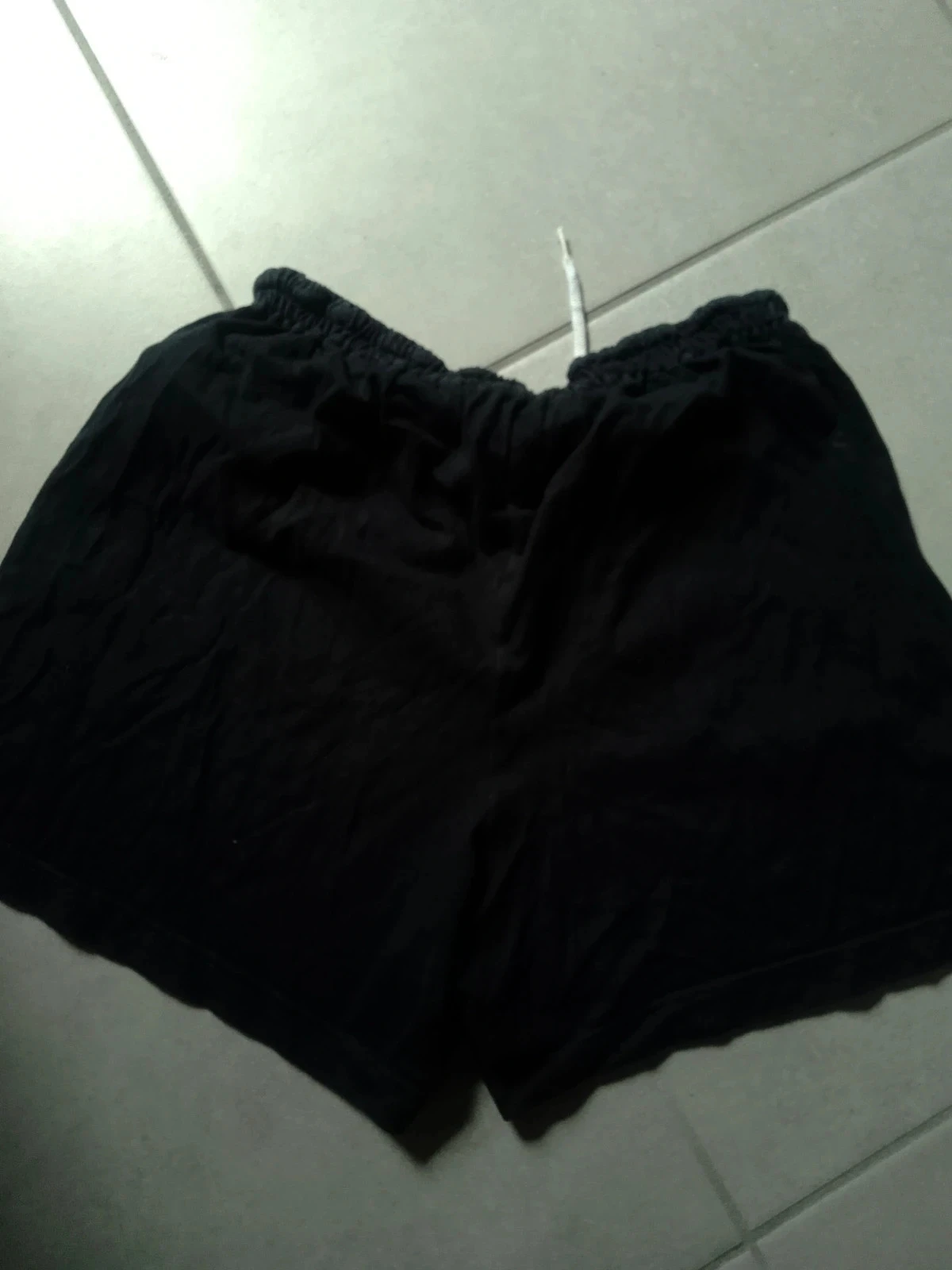 Short sport panzeri noir et doré taille V = taille 40 – photo 3